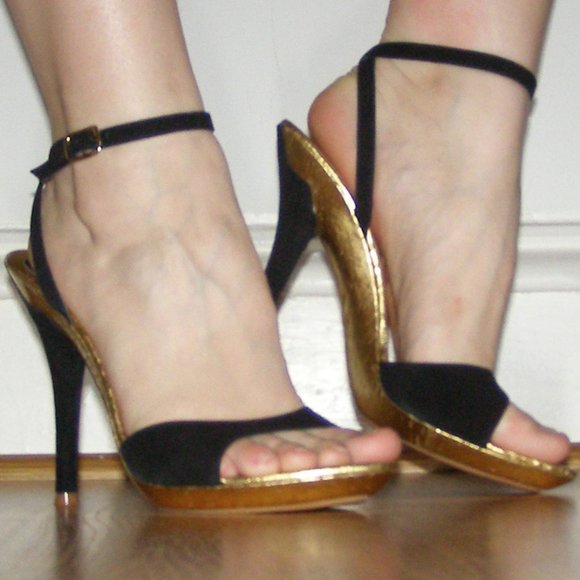 New In Box Sexy Suede Black & Gold Luichiny Heels size 8 - Picture 15 of 15